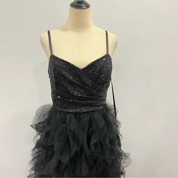 Mac Duggal Black Sequin Mini Gown With High Low Ruffle Tiered Train - Reemoly